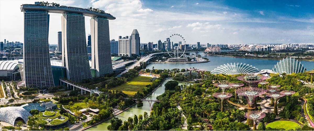 Marina Bay Sands Singapore casino complex highlighting successful integrated resort model for Thailand gaming development
